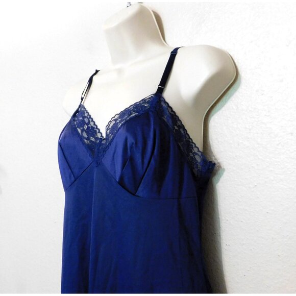 Vintage Vanity Fair Full Slip Dress Womens 34 Blue Lace 29 In. Adj Straps Nylon - Picture 2 of 8